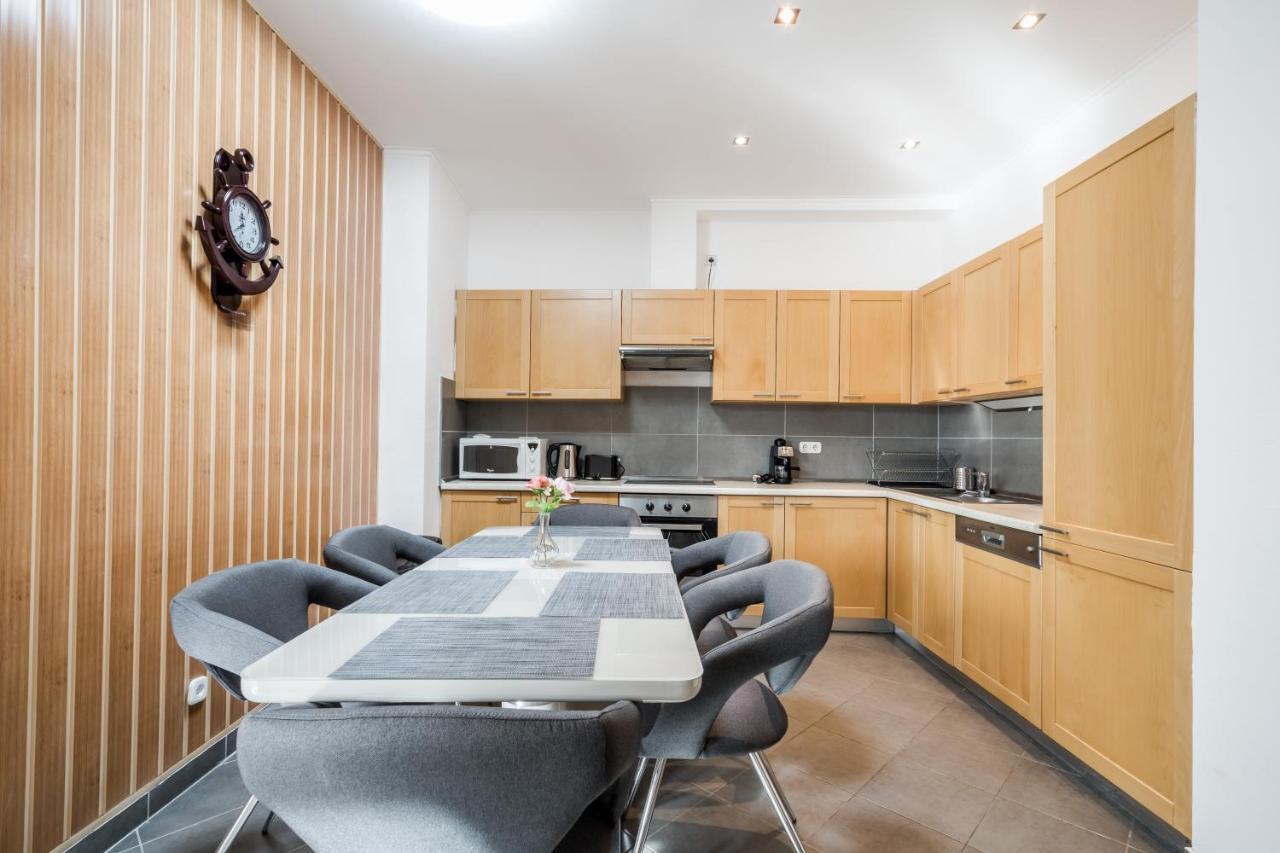 Bpr Timber Loft Home With Balcony บูดาเปสต์ ภายนอก รูปภาพ