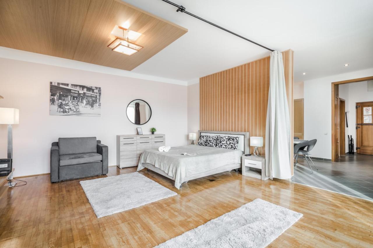 Bpr Timber Loft Home With Balcony บูดาเปสต์ ภายนอก รูปภาพ
